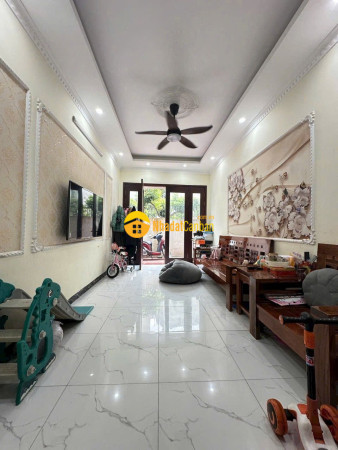 Cực phẩm đông dư giáp hải nhà 4 tầng full nội thất ngõ nông giá chỉ hơn 4 tỷ