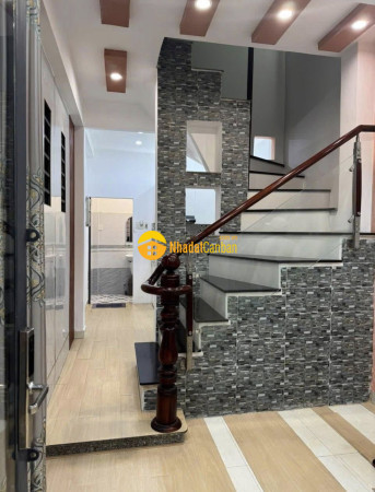 Quận 8 bình đông hai tầng 3pn giá chỉ 3... tỷ.