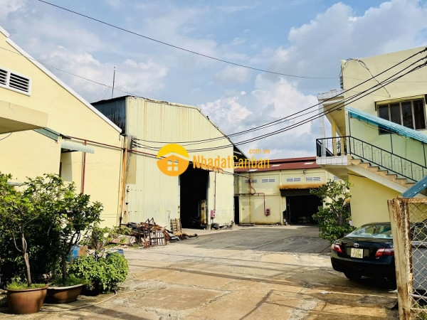 Bán nhà xưởng ful thổ hxh nguyễn văn quá, đông hưng thuận, q12, 3551m2, ngang 55m, nhỉnh 37trm2