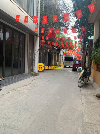 Bán nhà mới thuỵ phương đông ngạc ô tô tránh. gần hv tài chính, 40m, 5 tầng, 8.85 tỷ