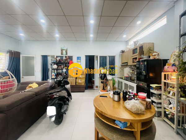 Bán nhà ngôp hxh ung văn khiêm, p25, bình thạnh, 75m2, ngang 11m, chỉ 100tr.m2