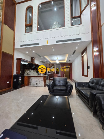 Bán nhà bồ đề, long biên,ful nội thất, ô tô đỗ cửa, thang máy, 101m2x 8 tầng, mt 6m, giá 45,5 tỷ