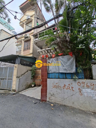 Bán đất tặng nhà lõi vàng bồ đề sát hồ ô tô vào nhà